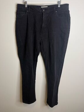 Everlane The Curvy Cheeky Jean black size 33